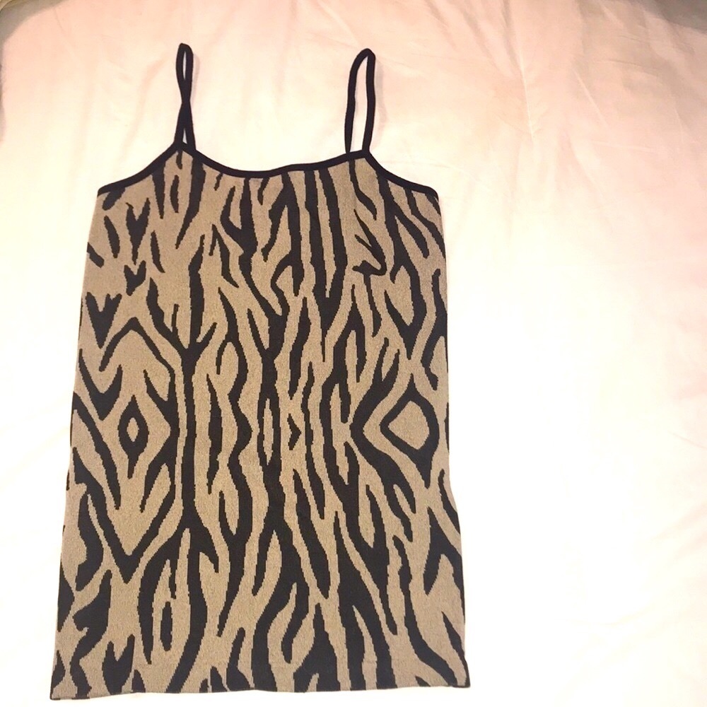 Nine I eight stretch tank
